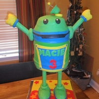 Bot From Nick Jr.s Team Umi Zoomi Show Made this for my nieces 3rd birthday. Bot stands about 3ft tall .. He was SOOO heavy and a beast to transport but her lil face was worth...