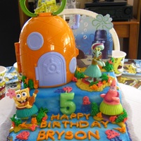 Spongebob This was for my son's 5th birthday. I bought the kit because he loved it when he saw it at the store, but the cakes they had did not...