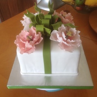 Gift Box Cake 