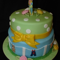 Unisex Babyshower Fondant Cake