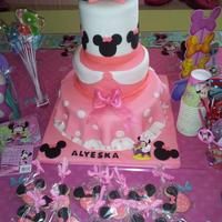 Vanilla And Dulce De Leche And Pinneapple With Sugar Cookies *Vanilla and dulce de leche, and pinneapple. with sugar cookies.