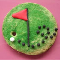 Golf Cookie Sugar cookie painting with food colouring with royal icing details