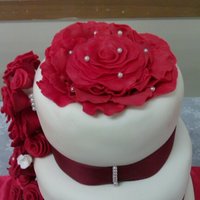 My Very First Sugarpaste Rose Wedding Cake