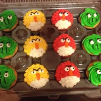 Angry Birds Cupcakes 