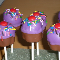 These Are Another I Tried From Bakerellas Book Cupcake Cake Pops Tfl These are another I tried from bakerella's book. Cupcake cake pops. tfl :)