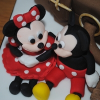 Mickey & Minnie Mouse Suitcase! Made for a lady who was surprising her partner with a trip to Disneyland Paris....the cake said it all