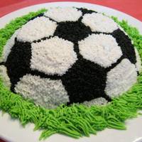 2011 03 Ballon De Soccer Pour Charlot (Soccer Ball For Charlot)