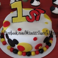 Mickey Mouse 1St Birthday Cake Mickey mouse cake, cupcakes, and cake pops