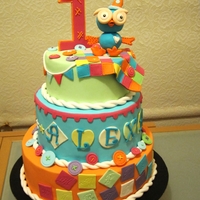The Giggle & Hoot Cake 