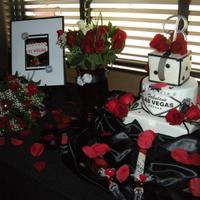 Viva Las Vegas Wedding Cake 