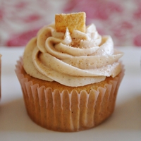 Cinnamon Toast Crunch Cupcakes These are SOOO yummy!