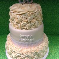 Made For My Mum On Her 60Th She Travelled All The Way From Australia To The Us So I Figured She Deserved A Nice Cake Made for my mum on her 60th. She travelled all the way from Australia to the US so I figured she deserved a nice cake!