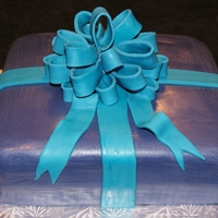 Present Cake Wrapped Present Cake