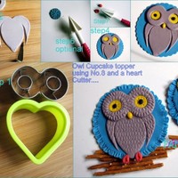 Ho W To Make An Owl Cupcake Topper Using Your No8 And A Heart Cutterbyfancy Topcake Httpwwwfacebookcomfancytopcake Ho w to make an Owl Cupcake topper using your No.8 and a heart cutter.By:fancy TopCake http://www.facebook.com/FancyTopcake