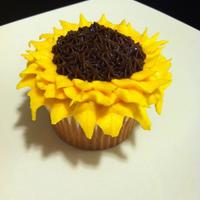 Sunflower Cupcake Vanilla Sunflower Cupcake.