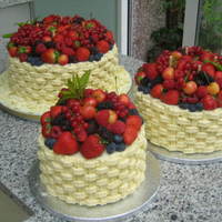 Fresh Fruit Cake 