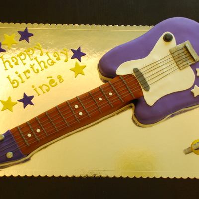 Electric Guitar Cake