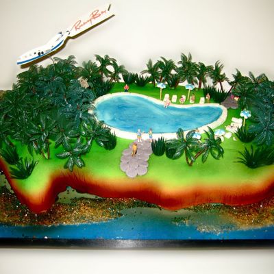 Honeymoon Anniversary Cake