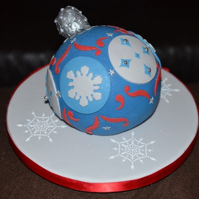 Grandad's Christmas Bauble Cake