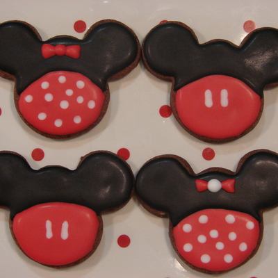 Mickey And Minnie Mouse For Letter Mm At School