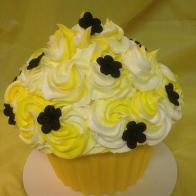 Giant Cupcake Yellow/black