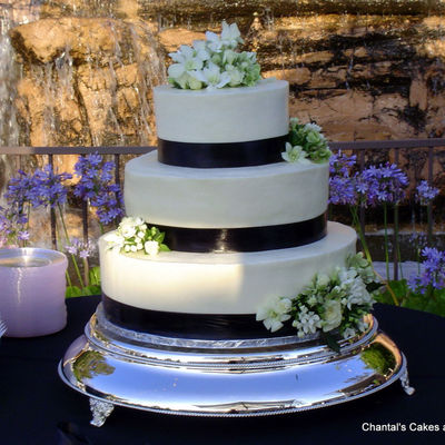 Black And White Wedding Cake