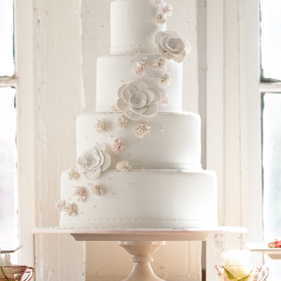 Romantic Wedding Cake