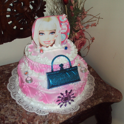 Barbie's Cake