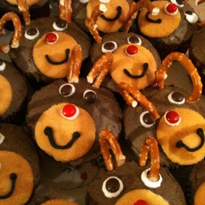 Holiday Reindeer Cupcakes