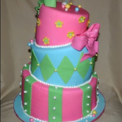 Topsy Turvy Wedding Cake