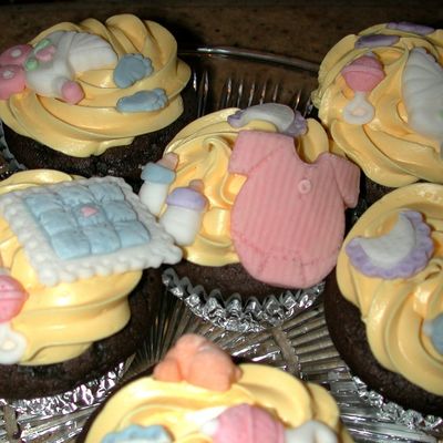 Baby Shower Cupcakes
