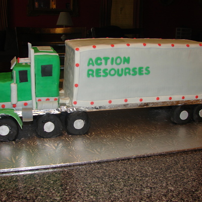 18 Wheeler Truck Birthday Cake