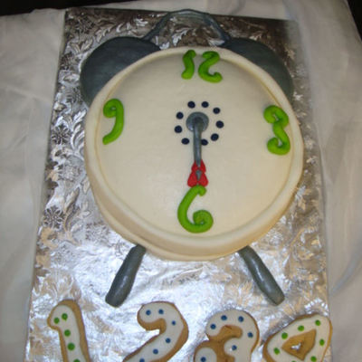 Night Clock For Wedding Shower With Cookies To Match The Color Theme Of Navy Blue And Green