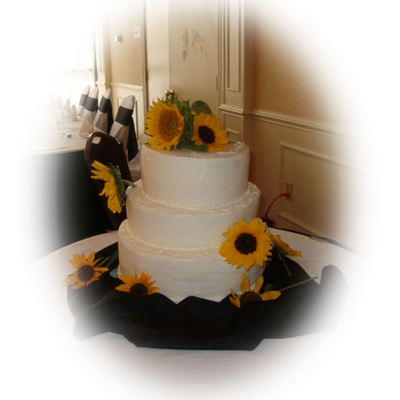 My First Sunflower Cakeadded Detailing On Edges