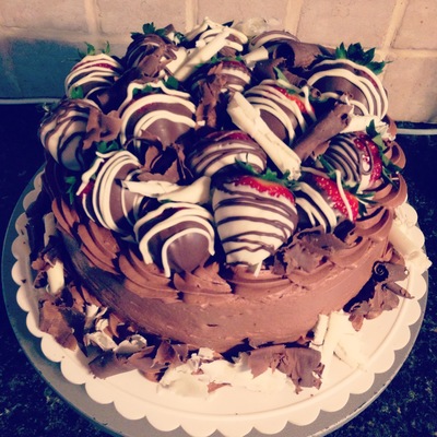 Triple Chocolate Cake Chocolate Buttrtcream Dipped Strawberries
