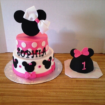 Minnie Mouse & Mouse Ears Smash Cake