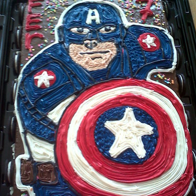 Capitan America Cake