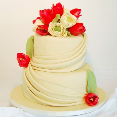 Tulip Wedding Cake