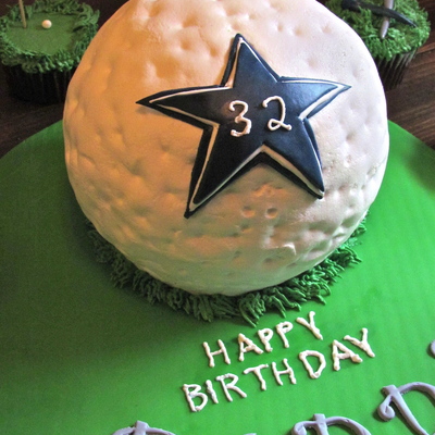 Dallas Cowboys Golfing Cake