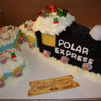 Polar Express Cake