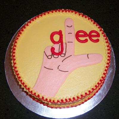 Not Too Gleeful Cake