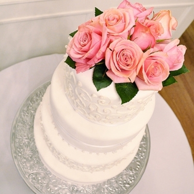 4 Tier Wedding Cake White Fondant Curls With Pearls