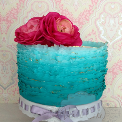 I Made This Cake Using Craftsy Maggie Austins Video Excellent One I Really Recommend It