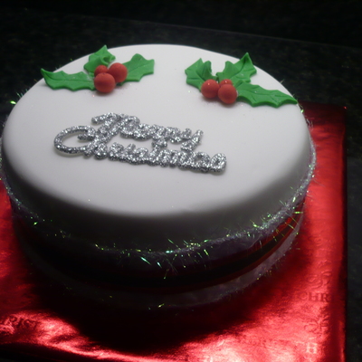 Christmas Cake (Round) 2010
