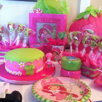 Strawberry Shortcake House Cake