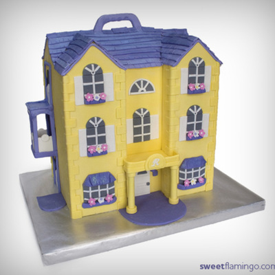 A Little Girl?s Dream House