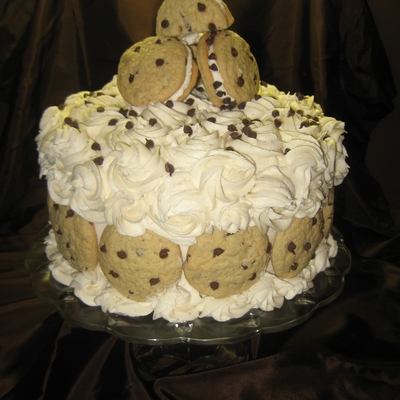 Chocolate Chip Cookie Dough Cake