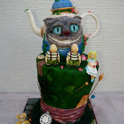 Alice In Wonderland / Madhatter Cake