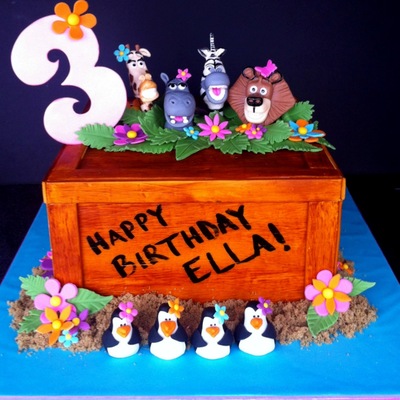 Madagascar Cake Made For My Friends Little Girl All Characters Scuplted From Fondant So Fun To Make Tfl