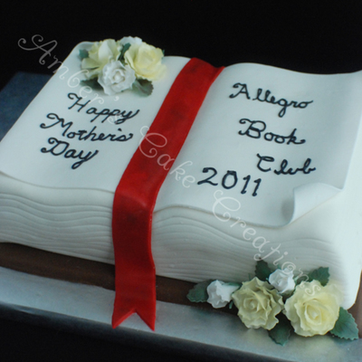 Book Club Cake
